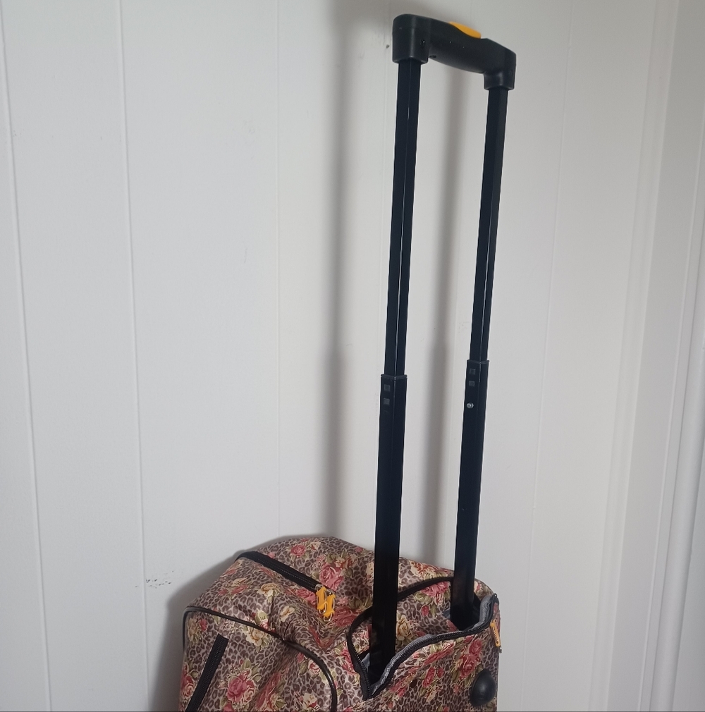 Rolling Duffle Bag - Picture 13 of 15